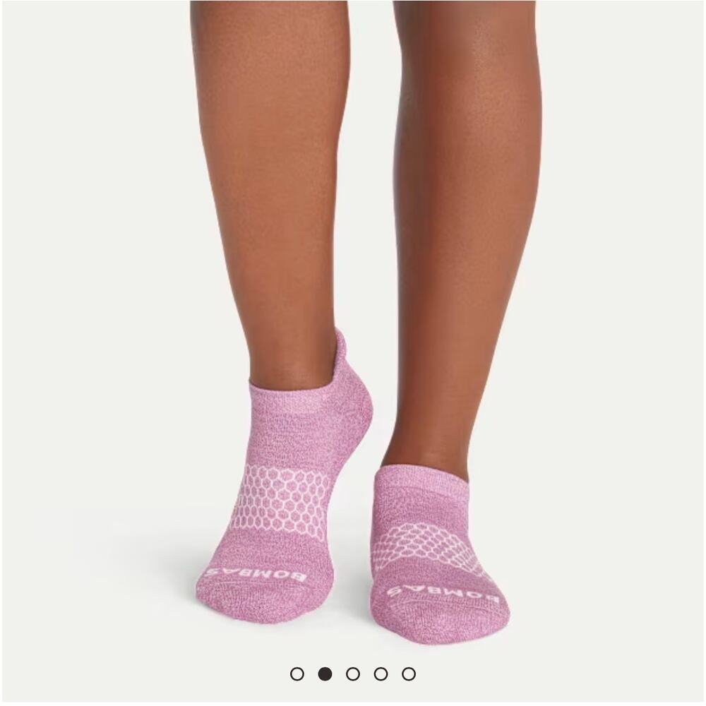 4 Pairs Bombas Women's Performance Ankle Socks Medium NWOT - Picture 7 of 7